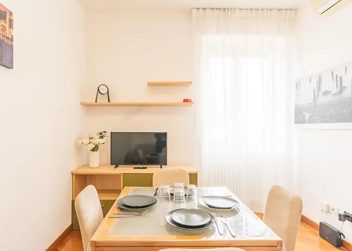Ap1 Accogliente Appartamento In Centro Milán, Italia