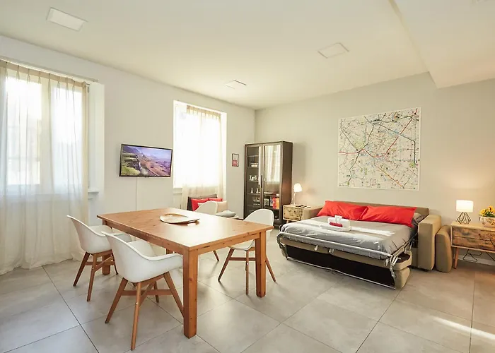 Milano Centrale - Modern Flat, Italy