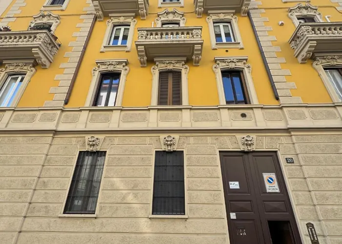 Perugino 20 Apartment Milan, Italy