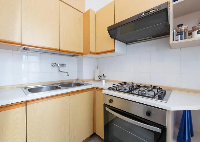 Xenia Apartments - Newly Renovated Apartment Milano, Italia