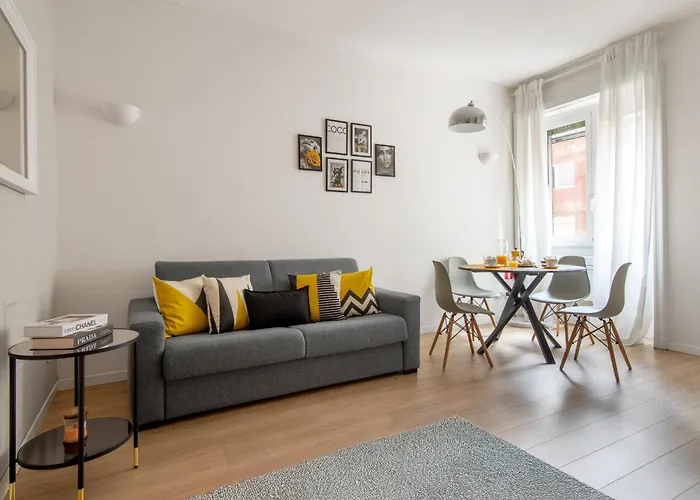 Solari Apartment, Milan Fashion Street, Italia