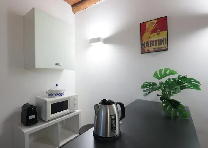 Urban House - Elegant Apartment Brera Milan Center, Italia