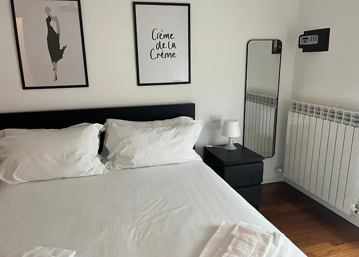 Ferienwohnung Luminoso Trilocale Affori Centro Mailand, Italien
