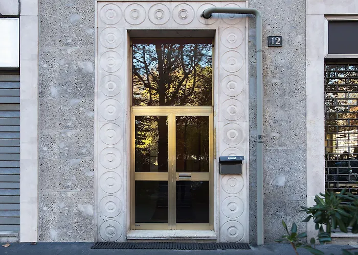 Milan Skyline Apartment In Citta Studi A 1 Minuto Dal Metro Con Terrazzo Wi-Fi E Netflix, Włochy