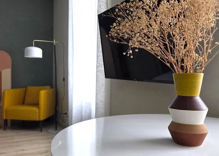 Serendipity Apartments - Brera Milan, Italy