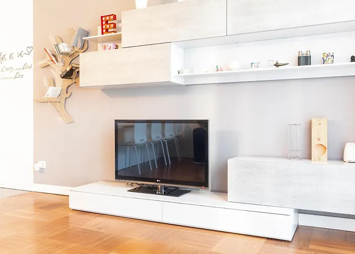 La Bella Milano-Les Nubles Sabotino Apartment, Italy