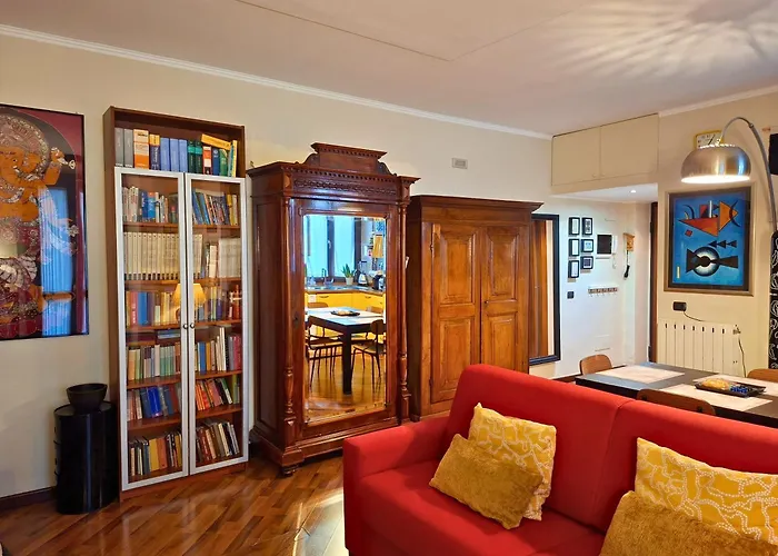 Vfh Stylish Boutique Apartment-City Center Milano, Italia