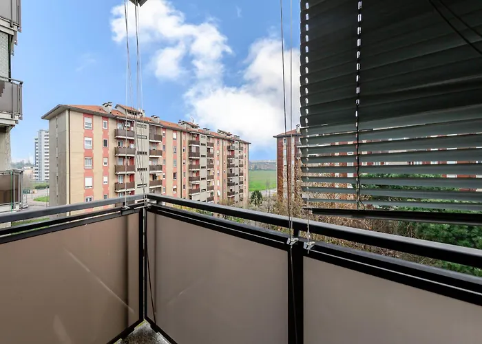 Appartamento Guesthost - Bonola M1 Bright & Functional Flat Milano, Italia