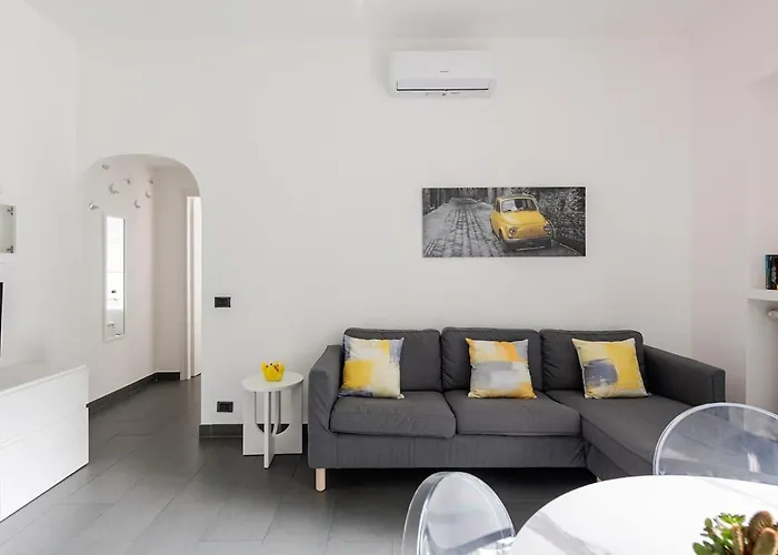Appartamento Linate Garden House Mecenate Fabrique Arena Santagiulia Milano, Italia