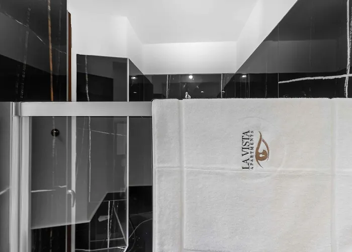 Vitruvio Palace - La Vista Apartments Milão, Itália