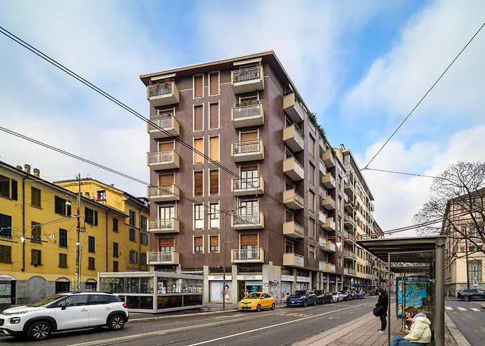 Classbnb - Stylish Rental In The Moscova Area, 250 M From Metro Line M2 Milano, Italia