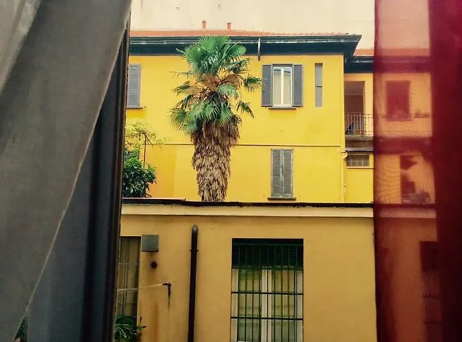Joy House -Central City Near Metro Arco Della Pace Brera-Entire Apartment Perfect For Work & Play, Nightlife With Ac & Fast Wifi Welcome To The Cool Joy House! Milano, Italia