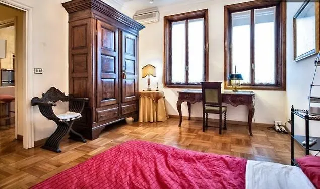 Piazza Duomo Apartment Mailand, Italien
