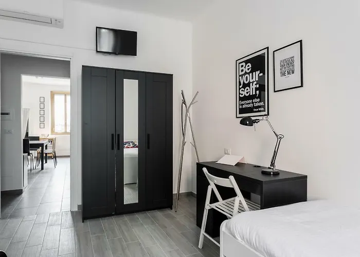 Apartamento Hostmate - Milano - Via Paruta, Italia