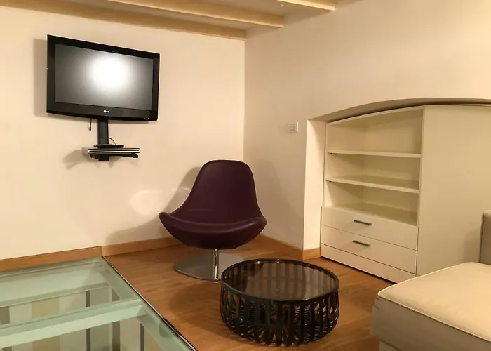 La Casina In Burlamacchi Milán, Italia