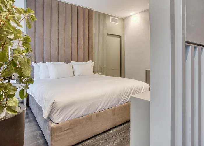 Le Suite Del Corso The Smart Boutique Aparthotel By Ospitami