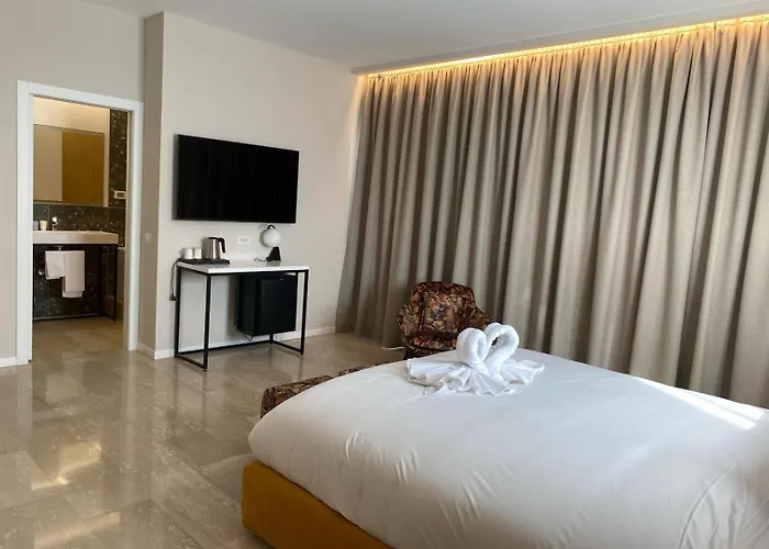 Oasi Village Hotel