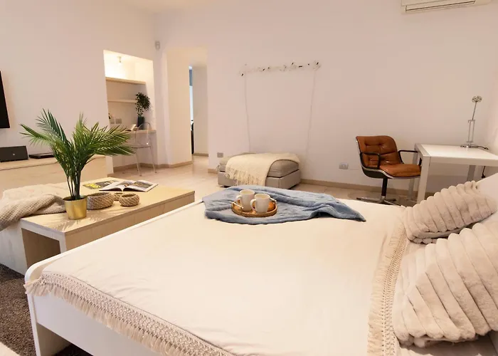Luxury Apartment - Bramante 7