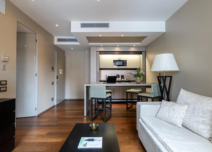 Nj Hotels & Apartments San Pietro All'Orto 6
