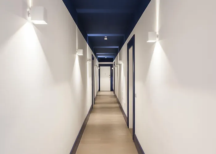 Easyhomes-Duomo Suites & Apartments